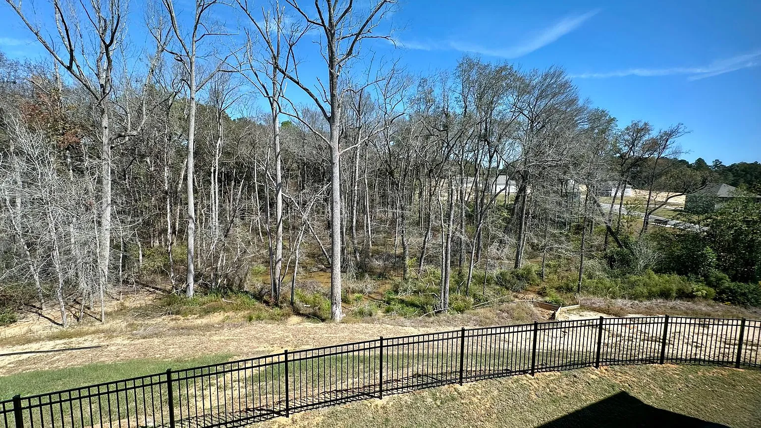 310 Gazebo Dr thumbnail 3