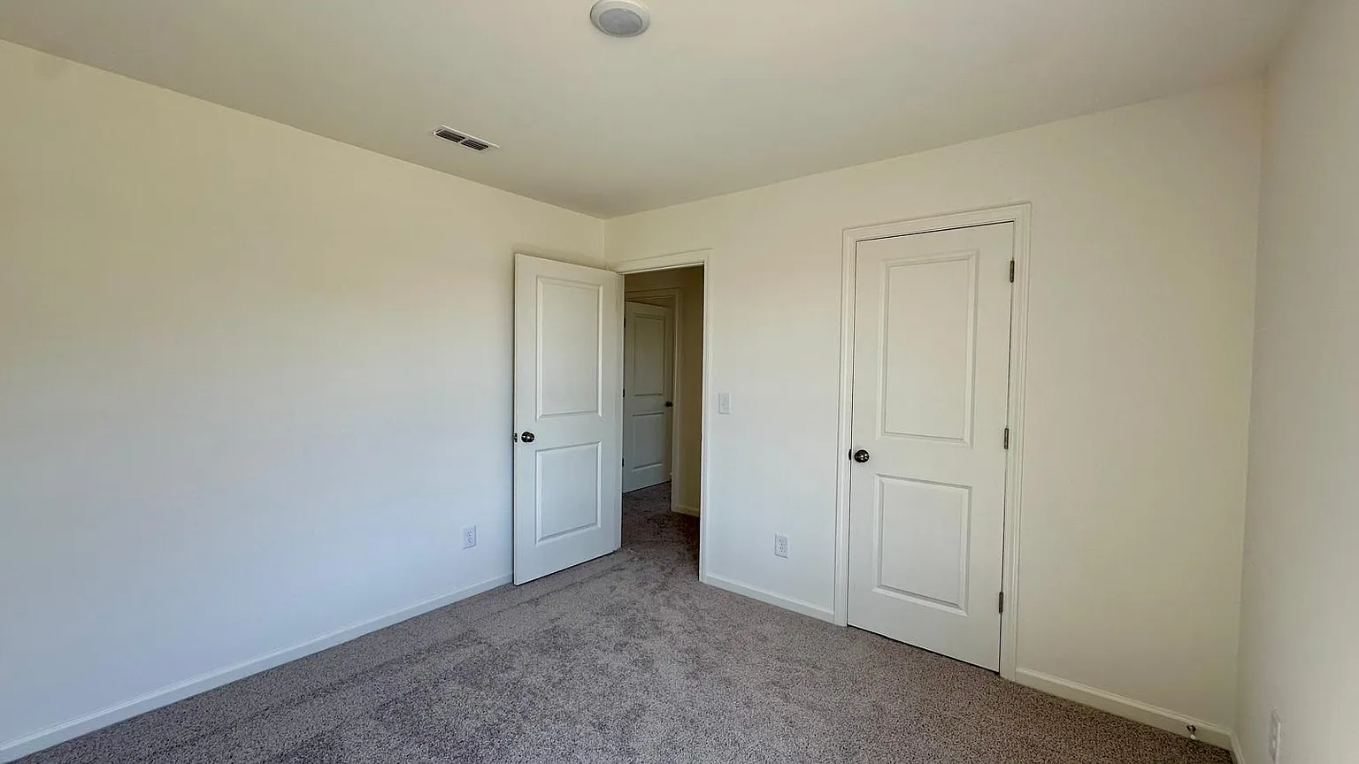 427 Cannon Point Dr thumbnail 12