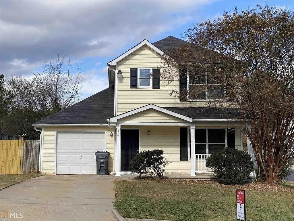 804 Tramore Dr exterior view