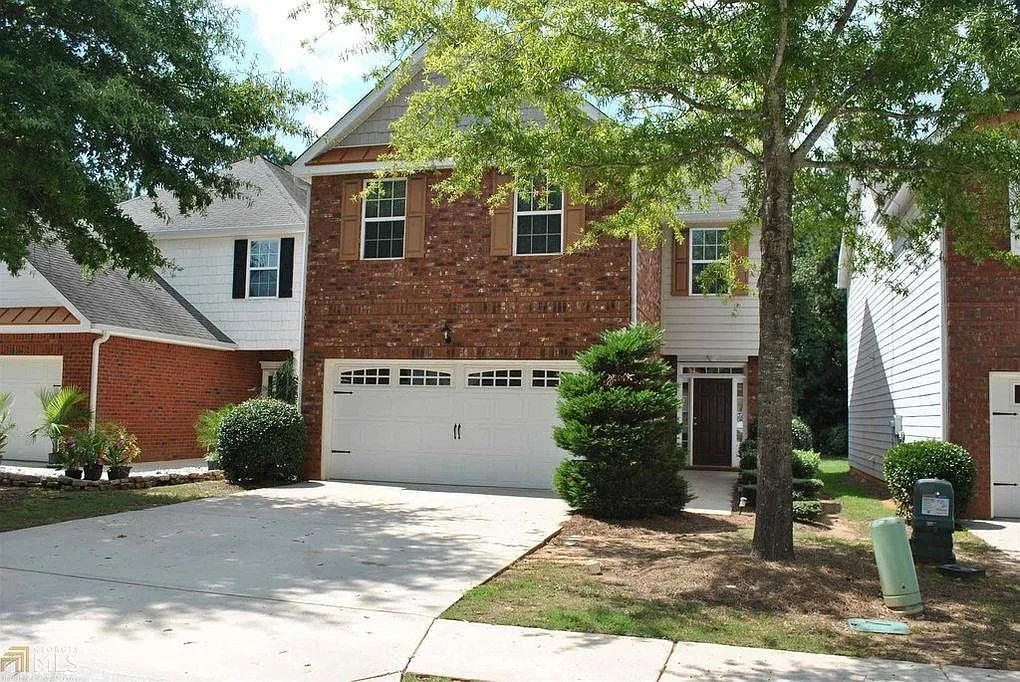 564 Hansen Dr exterior view