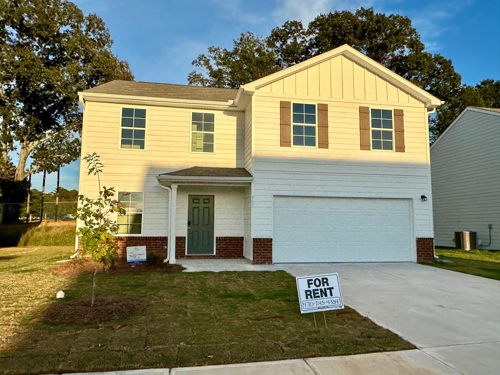 500 Grand Magnolia St exterior view