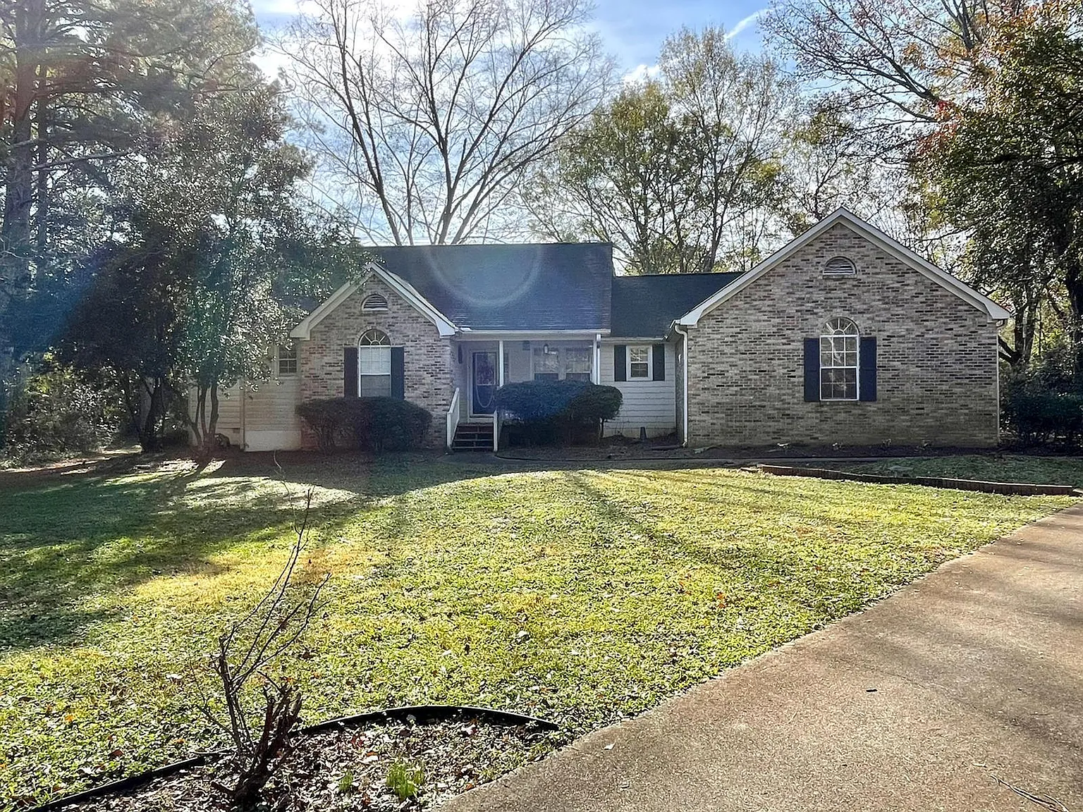 137 Earlygold St exterior view