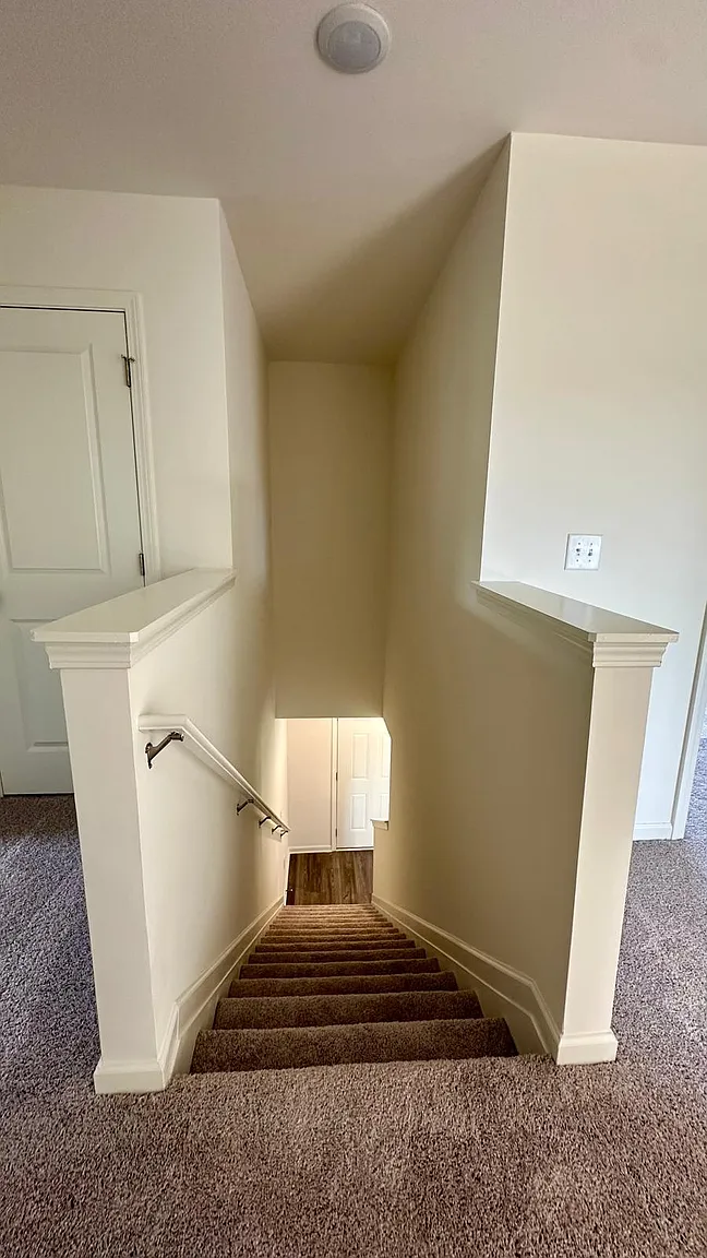 512 Liberty Hall Dr thumbnail 26
