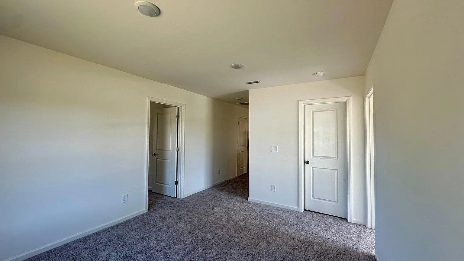 510 Liberty Hall Dr thumbnail 27