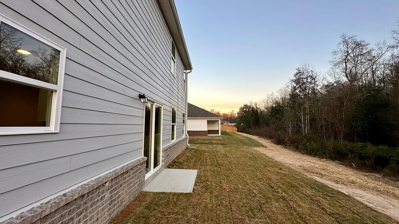 427 Cannon Point Dr thumbnail 2